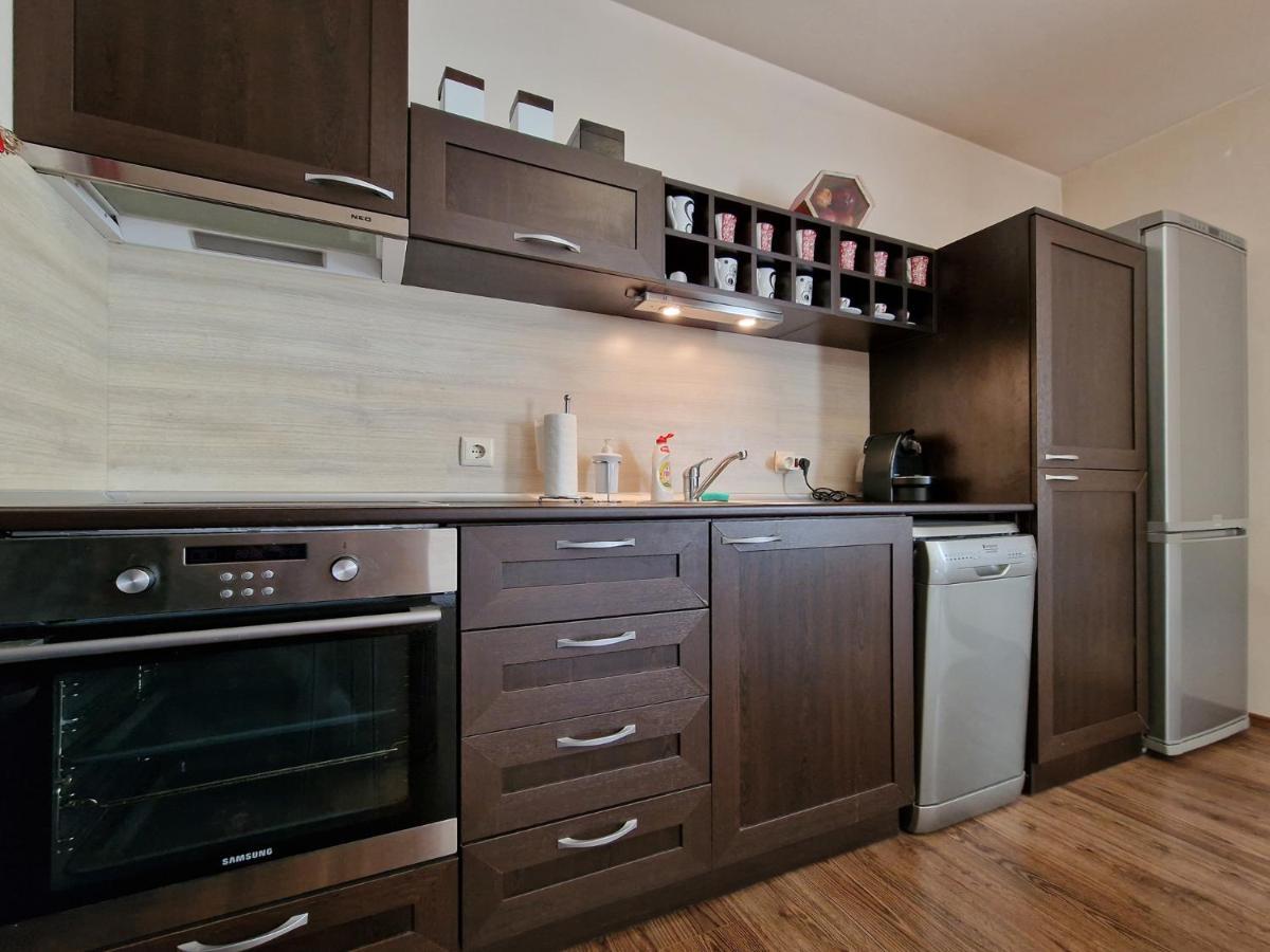 Bansko Royal Towers - 2Bd Flat With Parking By Flat Mаnager Exterior foto